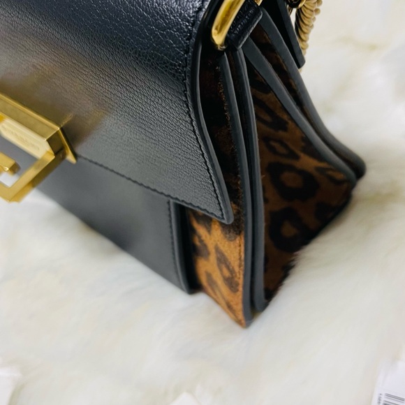 GIVENCHY
Calfskin Suede Leopard Print Small GV3 Shoulder Bag Black Chestnut - Picture 3 of 10